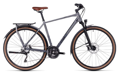 Vélo de randonnée Cube Kathmandu gris avec cadre diamant.