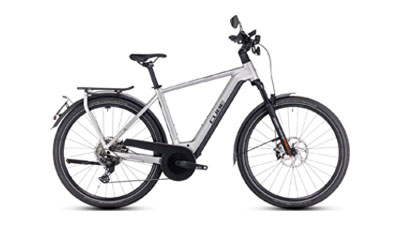 On voit un vélo électrique gris Cube Kathmandu Hybrid 45.