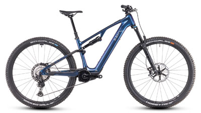 On voit un vélo Cube AMS Hybrid bleu foncé.