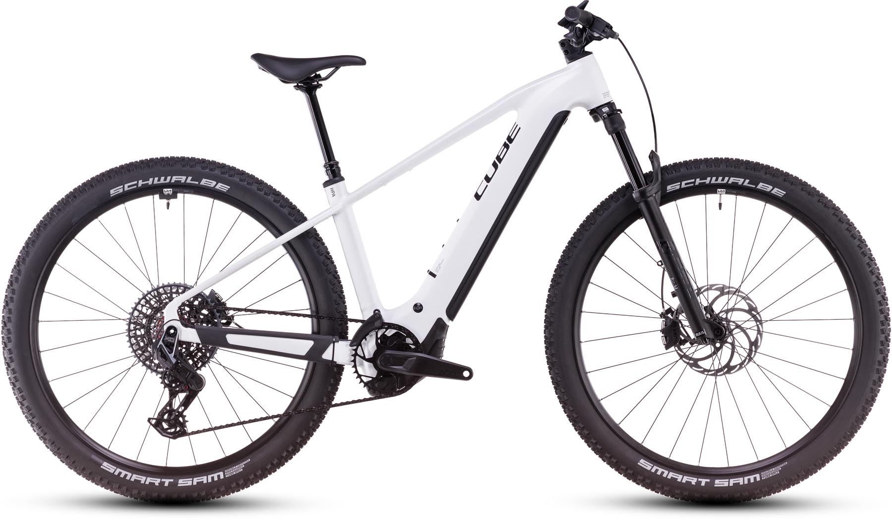 Cube Reaction Hybrid SLT 800 metallicwhite n black 2025 - VTT semi-rigide électrique